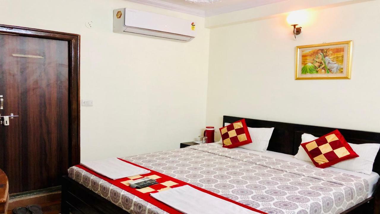 Tuk Tuk Backpackers Near Railway Station Jaipur Hostel Exterior photo